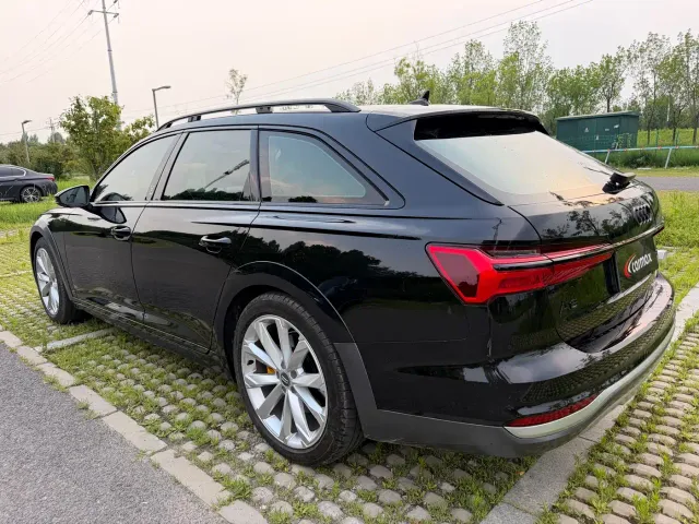 Audi A6 — Фото автомобиля 8