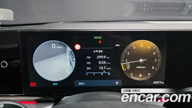 Hyundai Grandeur Grandeur (GN7) 2.5 Бензин 2WD — Фото автомобиля 2