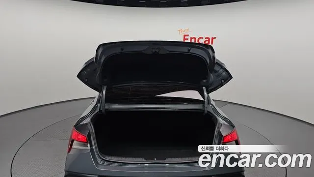 Hyundai Avante CN7 — Фото автомобиля 20