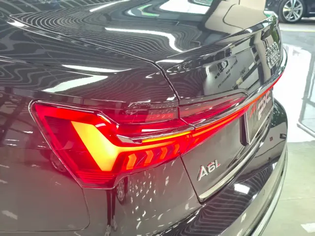 Audi A6L — Фото автомобиля 19