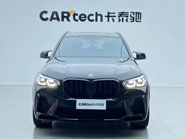 BMW X5 M — Фото автомобиля 2