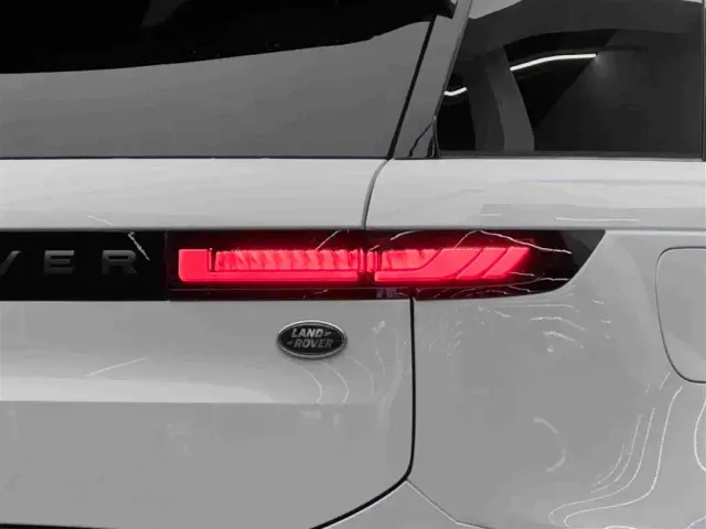 Land Rover Range Rover Sport — Фото автомобиля 17