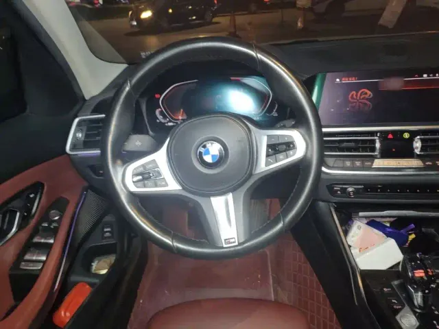 BMW 3 Series — Фото автомобиля 11