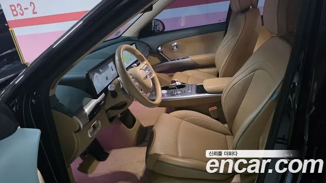 Genesis GV60 — Фото автомобиля 9