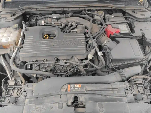 Ford Mondeo — Фото автомобиля 10