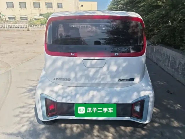 Wuling NanoEV — Фото автомобиля 5