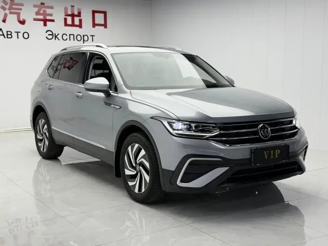 Volkswagen Tiguan L — Фото автомобиля 3