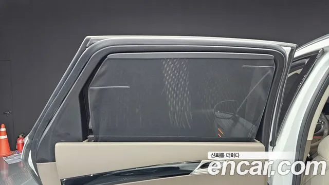 Genesis GV80 — Фото автомобиля 23