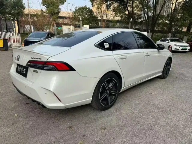 Honda Inspire — Фото автомобиля 4