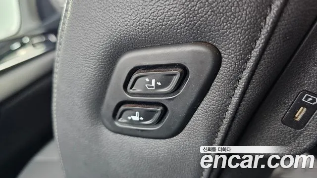 Kia Niro Niro Plus Light (Такси) — Фото автомобиля 5