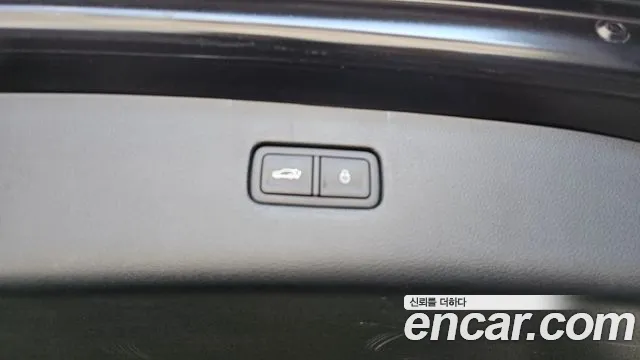 Genesis GV80 2.5T Бензин AWD — Фото автомобиля 26
