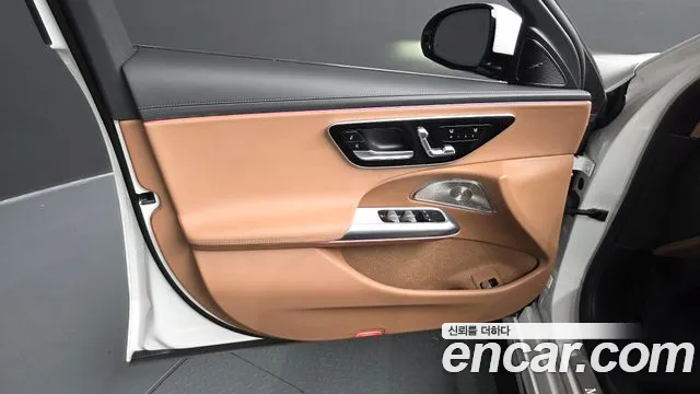 Mercedes-Benz E-Class E-класс W214 E300 4MATIC Exclusive — Фото автомобиля 24