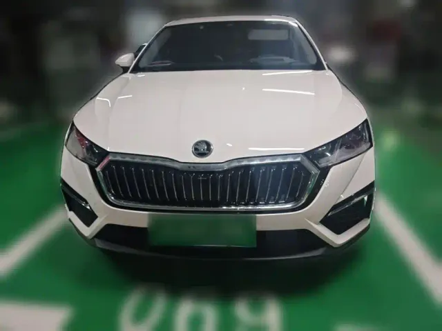 Skoda Octavia — Фото автомобиля 2