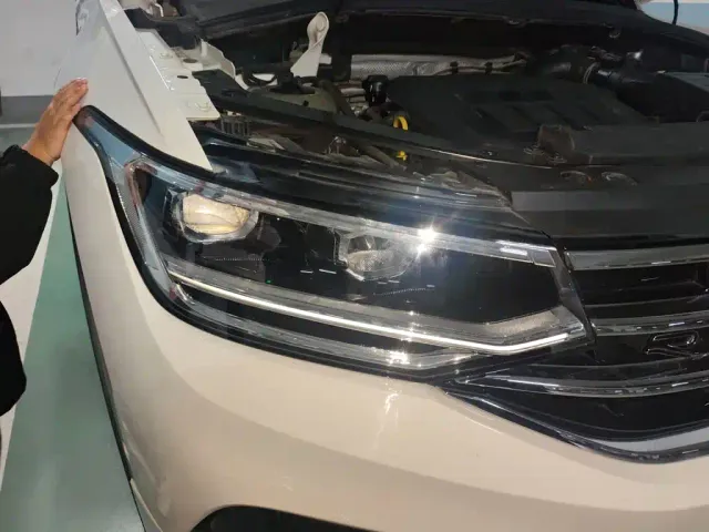 Volkswagen Tiguan L — Фото автомобиля 7