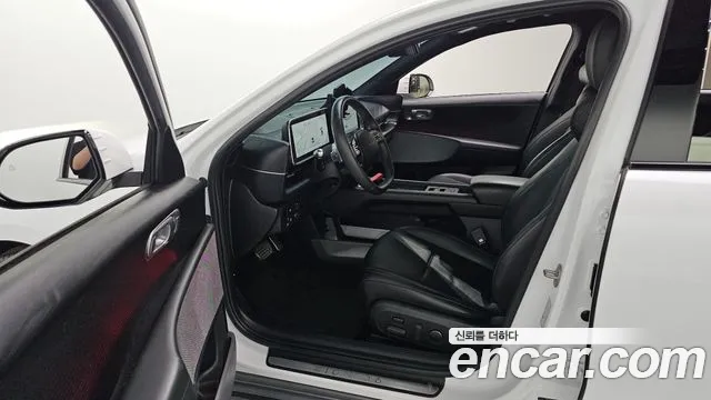 Hyundai Ioniq6 — Фото автомобиля 8