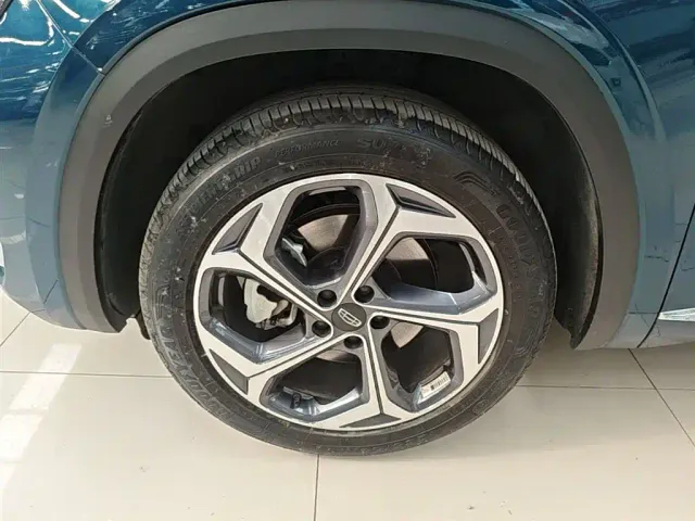 Geely Xingyue L — Фото автомобиля 24