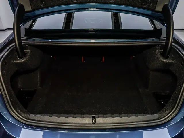 BMW 4 Series — Фото автомобиля 6