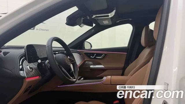 Mercedes-Benz E-Class — Фото автомобиля 17