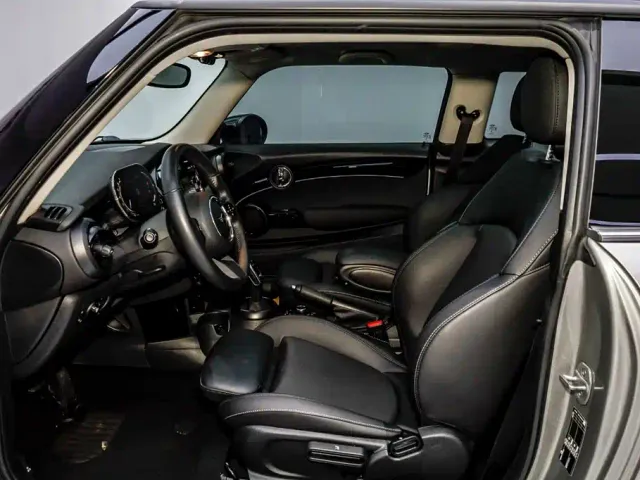 MINI Hatch — Фото автомобиля 8