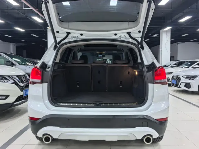BMW X1 — Фото автомобиля 21