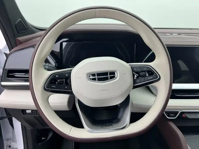 Geely Xingyue L — Фото автомобиля 11