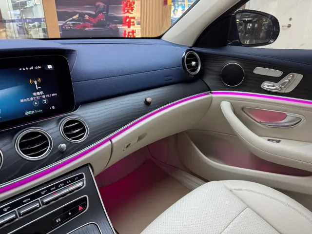 Mercedes-Benz E-Class — Фото автомобиля 17