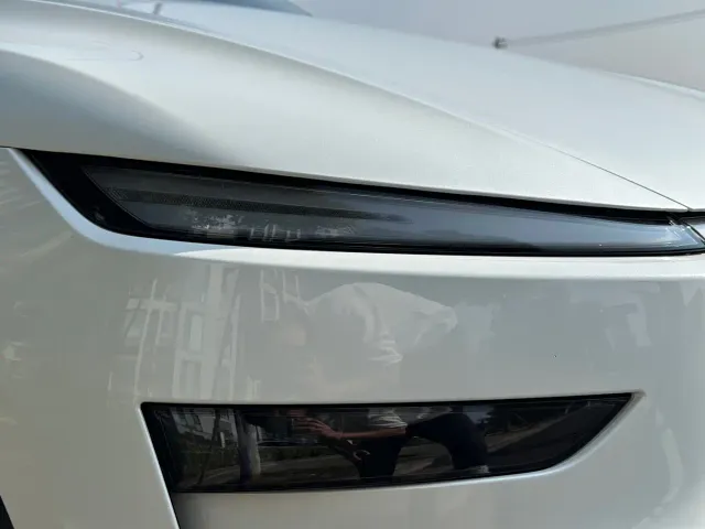 Tesla Model Y — Фото автомобиля 15