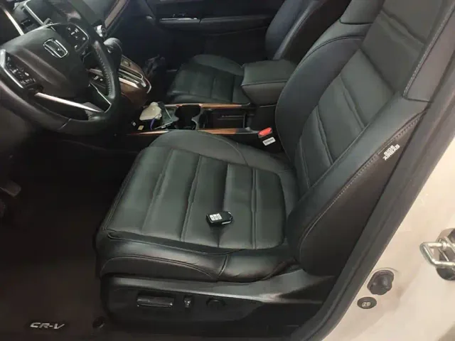 Honda CR-V — Фото автомобиля 14