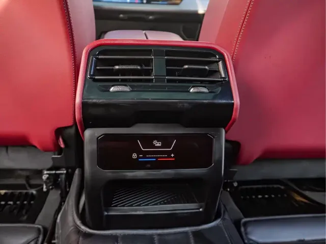 BMW 5 Series — Фото автомобиля 23