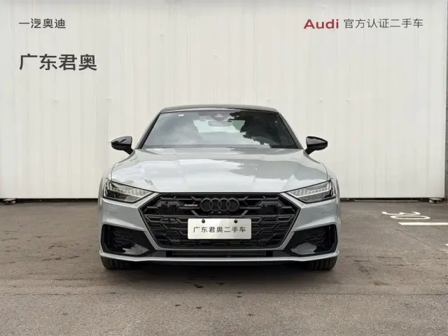 Audi A7L — Фото автомобиля 2