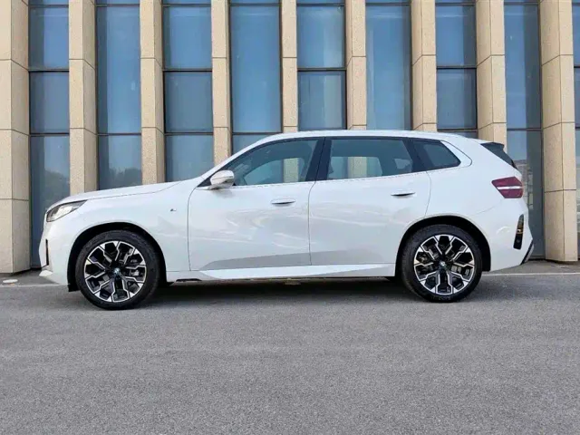 BMW X3 — Фото автомобиля 2