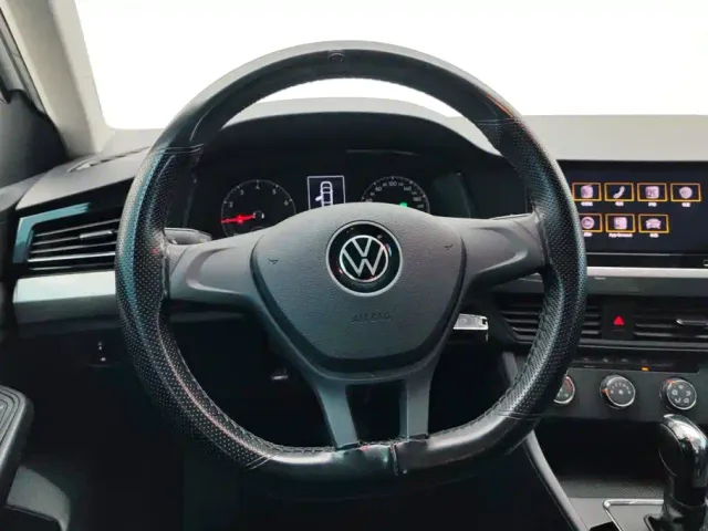 Volkswagen Bora — Фото автомобиля 15