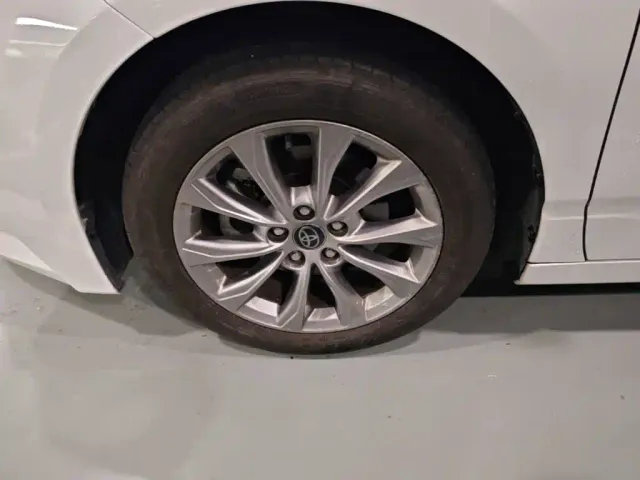 Toyota Avalon — Фото автомобиля 22