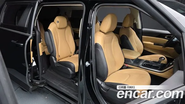Kia Canival Carnival 4 поколение Дизель 11 мест Prestige — Фото автомобиля 12