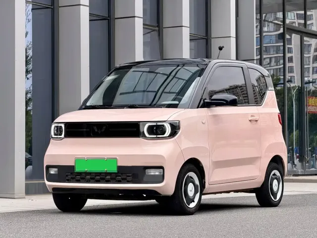 Фотография автомобиля — Wuling Hongguang Mini EV