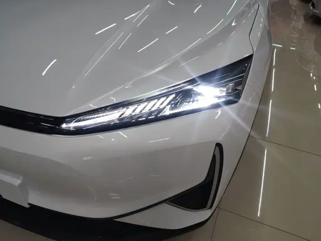 Dongfeng Fengshen L7 — Фото автомобиля 23