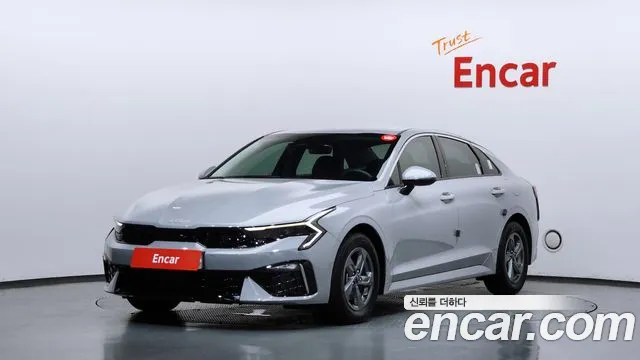 Kia K5 Новый K5 3 поколение 2.0 LPi(Для проката) — Фото автомобиля 10