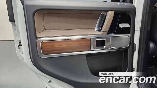 Mercedes-Benz G-Class — Фото автомобиля 20