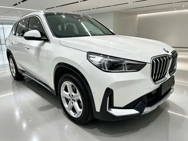 BMW X1 — Фото автомобиля 3