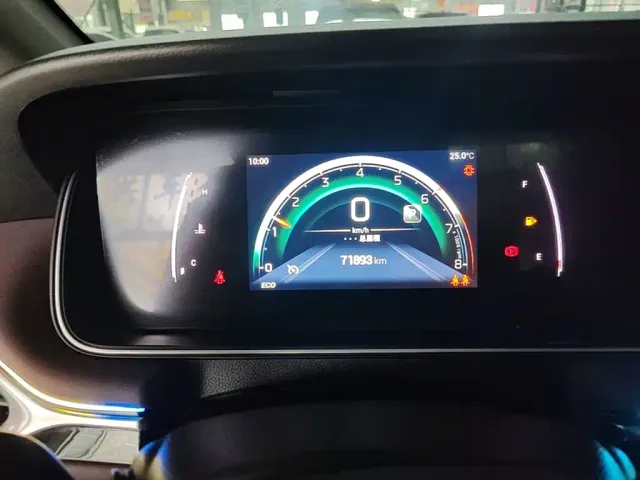 GAC Trumpchi M6 — Фото автомобиля 11
