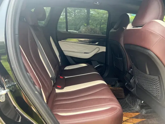 Geely Xingyue L — Фото автомобиля 6