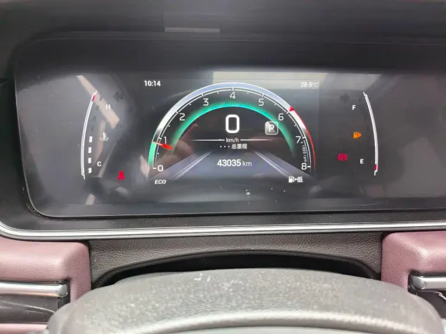 GAC Trumpchi M6 — Фото автомобиля 10