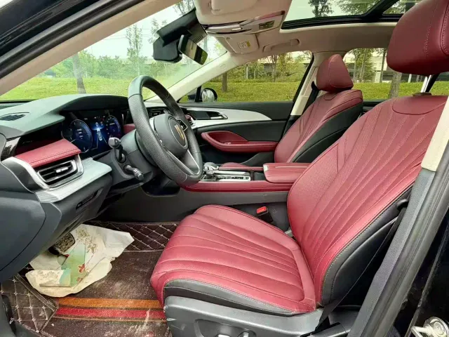 Hongqi H5 — Фото автомобиля 4