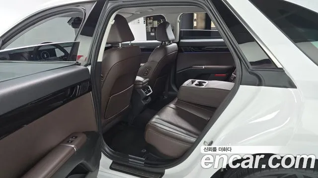 Hyundai Grandeur — Фото автомобиля 10