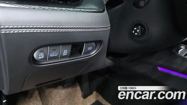 Genesis G90 Бензин 3.5 турбо AWD — Фото автомобиля 27