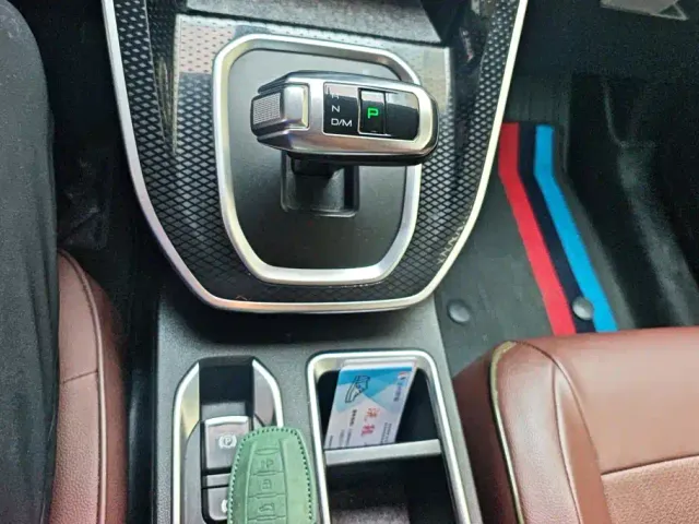 Haval M6 — Фото автомобиля 16