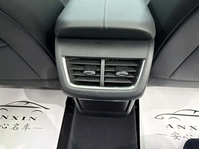 Buick LaCrosse — Фото автомобиля 18