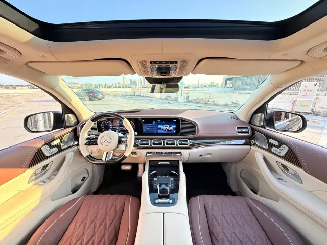 Mercedes-Benz GLS-Class — Фото автомобиля 8
