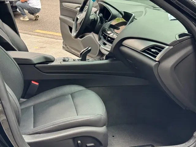 Cadillac CT5 — Фото автомобиля 5