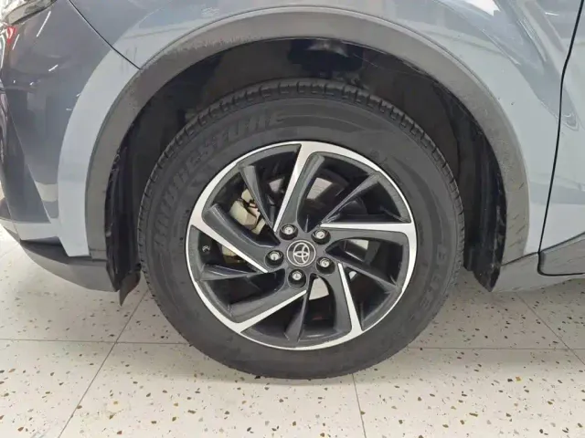 Toyota C-HR — Фото автомобиля 22